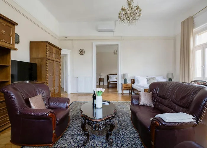 Vintage Build 2 Bedroom 2 Bathroom بودابست