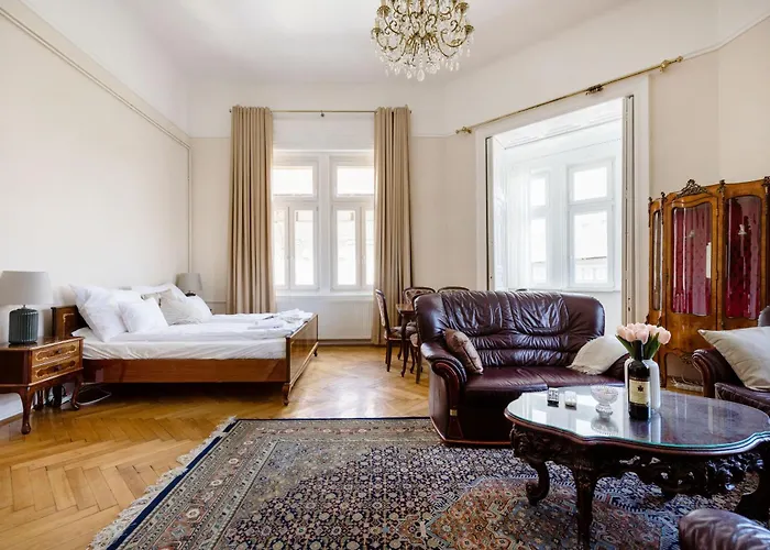 Appartement Vintage Build 2 Bedroom 2 Bathroom Budapest