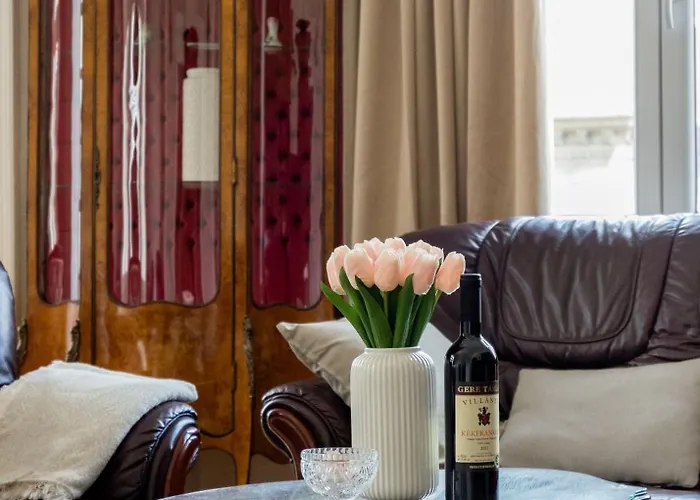 Appartement Vintage Build 2 Bedroom 2 Bathroom Budapest