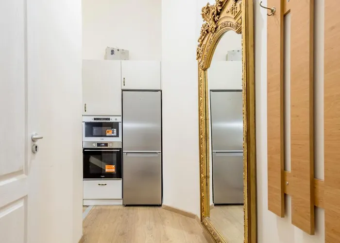 דירה Vintage Build 2 Bedroom 2 Bathroom *